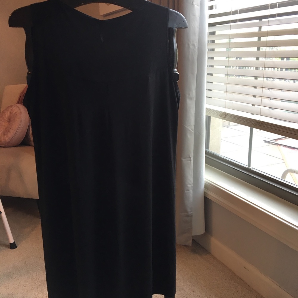 NWOT’s - Black sleeveless summer dress